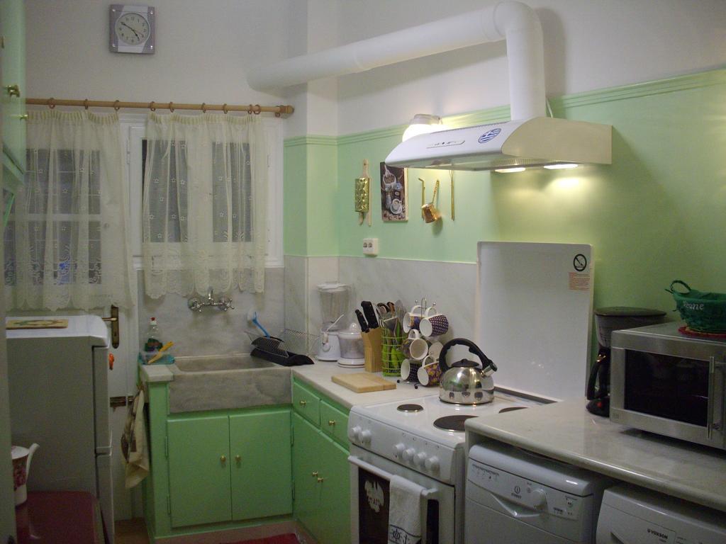 Kokoni Apartments Ambelokipi, Афины Экстерьер фото