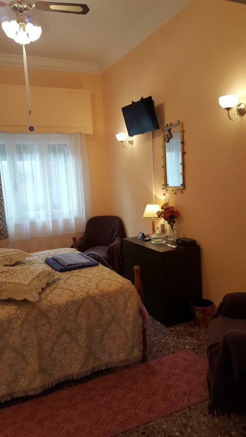 Kokoni Apartments Ambelokipi, Афины Экстерьер фото